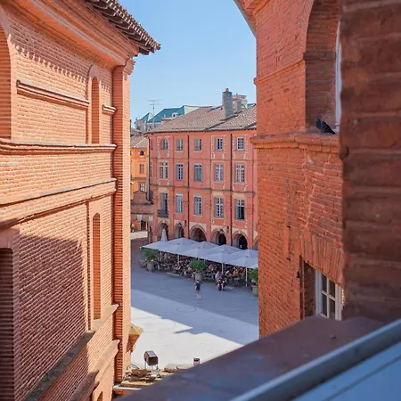 Apartment Numero 6 - Place Nationale - Wifi Et Fibre Montauban